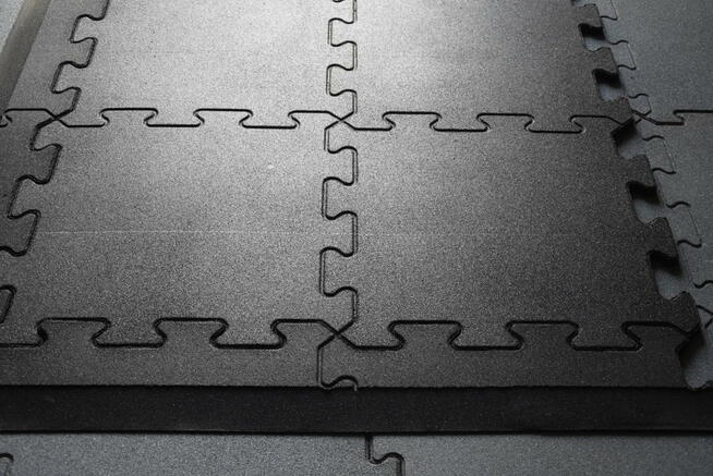 Płyta do siłowni crossfit 100x100x1,8cm czarny puzzel