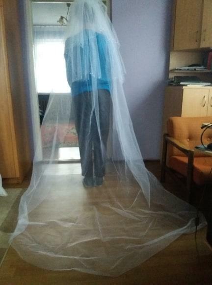 Sprzedam suknię ślubną z welonem