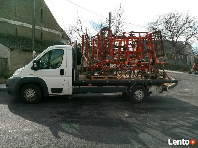 TRANSPORT MASZYN ROLNICZYCH TRAKTOROW kombajnów pomoc drogow