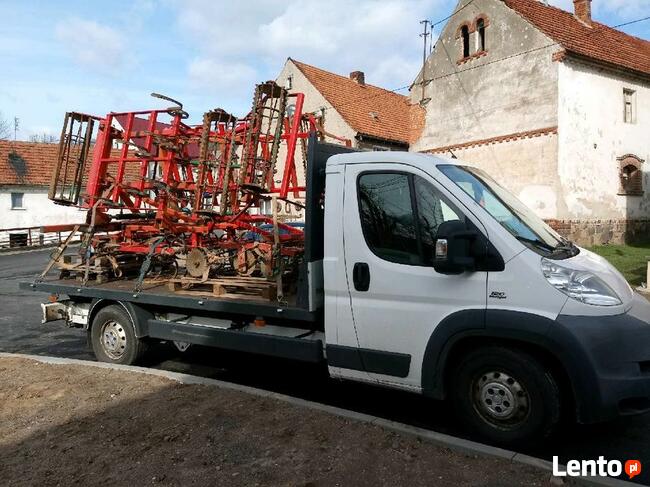 TRANSPORT MASZYN ROLNICZYCH TRAKTOROW kombajnów pomoc drogow