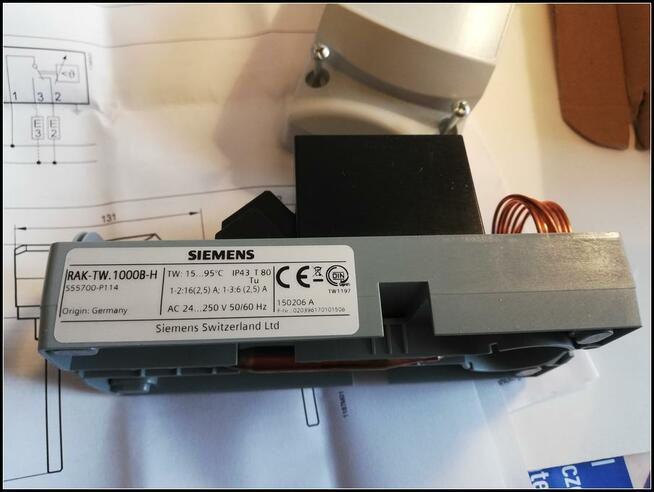 Termostat regulacyjny RAK-TW.1000B-H ; Siemens