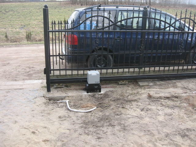 SPRZEDAŻ I MONTAŻ Napedow DO BRAM , Domofonów Automatyka