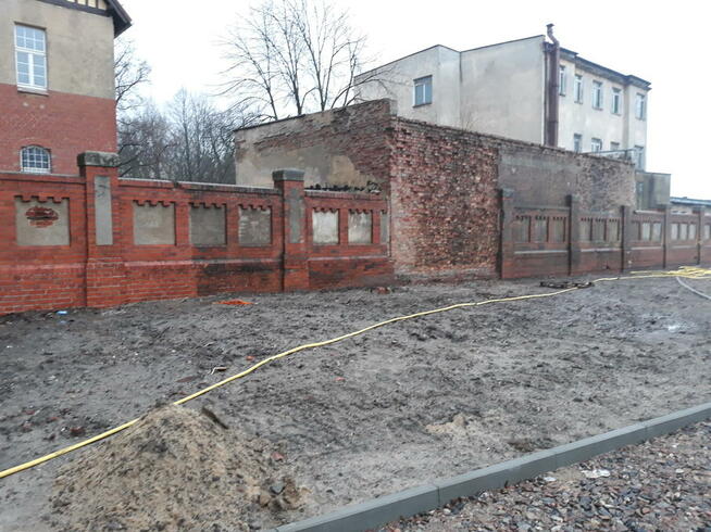 mycie elewacji, dachów, kostki brukowej itd..