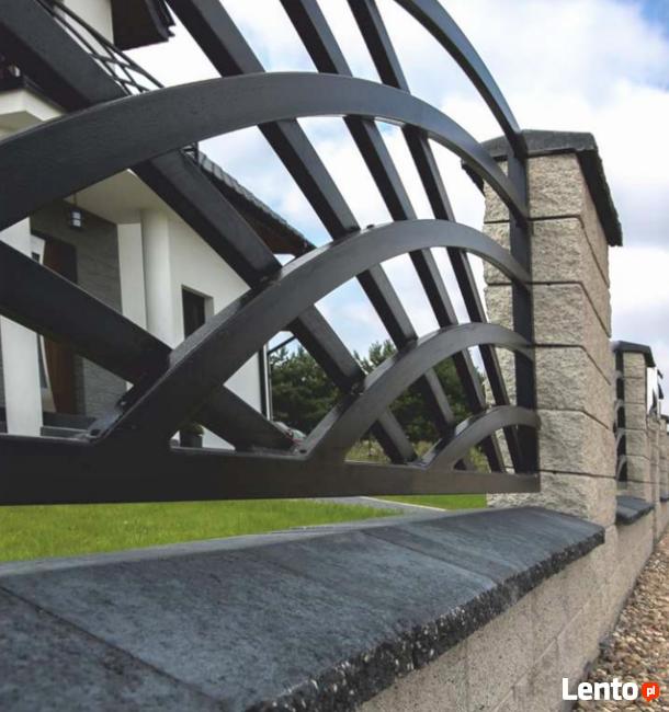 Ogrodzenia nowoczesne balustrady całoszklane stalowe