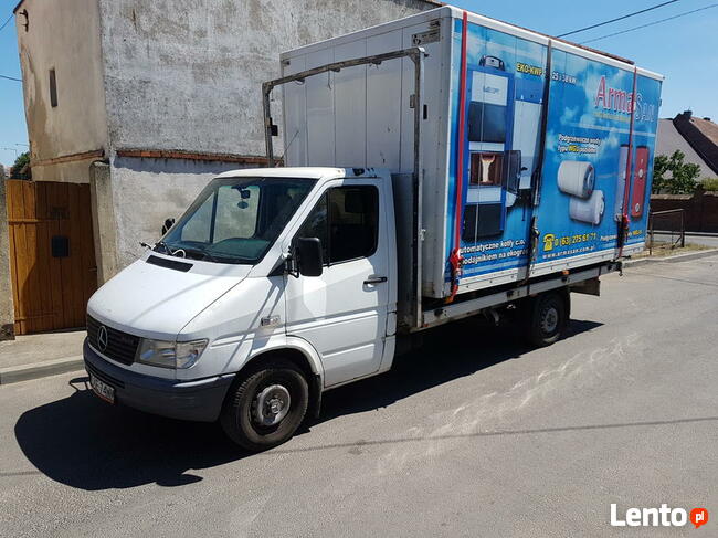 TRANSPORT MASZYN ROLNICZYCH TRAKTOROW kombajnów pomoc drogow