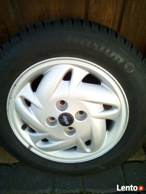 piękne opony i felgi aluminiowe 14 cali