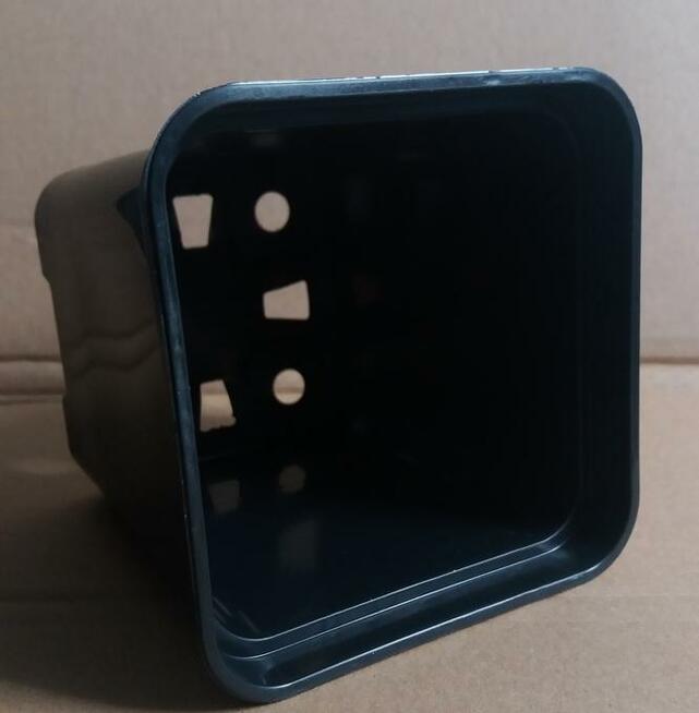 Doniczka produkcyjna 9x9x10cm