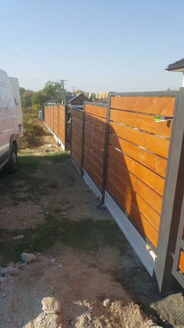 Montaż Ogrodzeń Panelowych Gabionów 2d