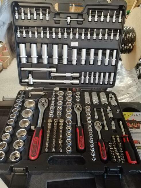 Śrub-Met Artykułu metalowe, śruby, gwoździe, elektronarzędzi