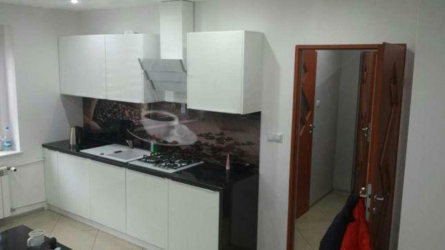 Szafy przesuwne - zabudowa wnęk