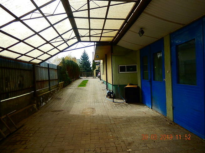 LOKAL pod działalność, produkcję, Marki, wygodny wjazd