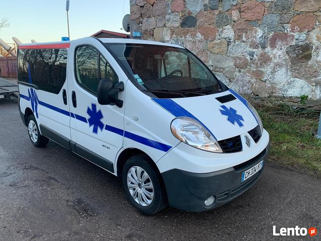 Renault Trafic KARETKA / AMBULANS