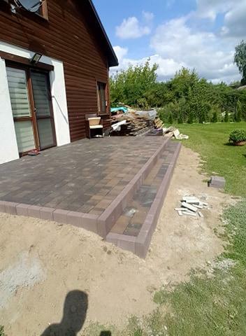 wykonawca ogrodzeń i kostki brukowej tarasy Mazowieckie