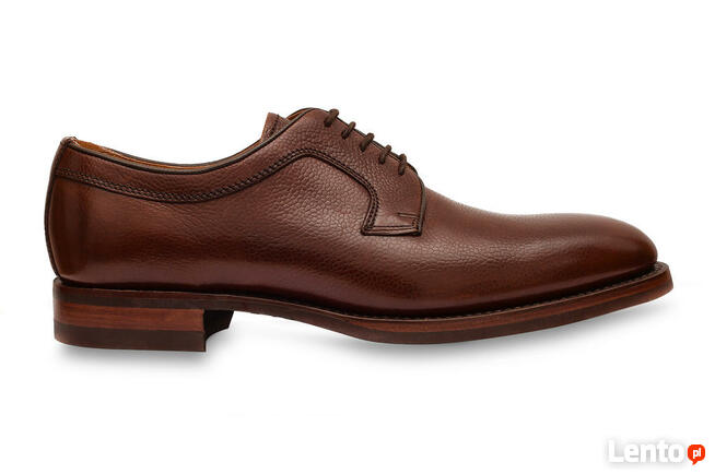 Fotografia produktów zdjęcia odzieży na manekinie typu duch