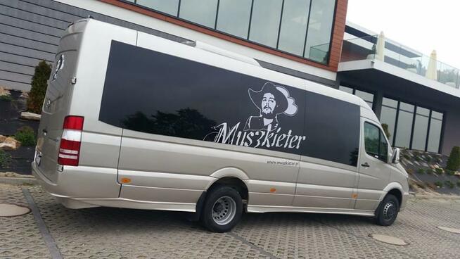 Autobus autokar bus wynajem na wesele