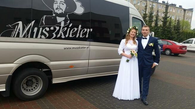 Autobus autokar bus wynajem na wesele