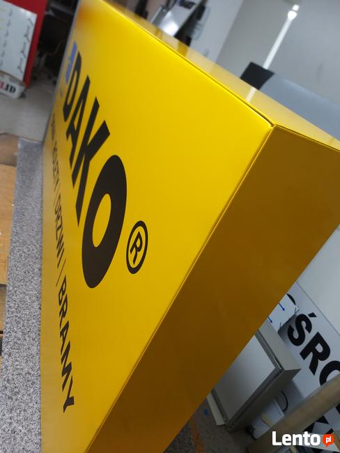 Reklama Świetlna Nowy Sącz Litery przestrzenne 3D, kasetony