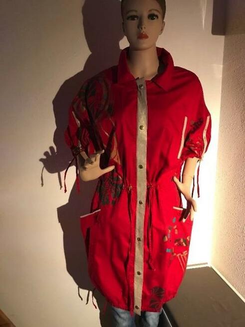 Płaszczyk cienki nowy