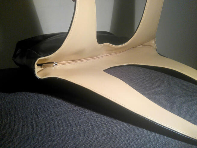 Torebka damska nowa elegancka na ramię