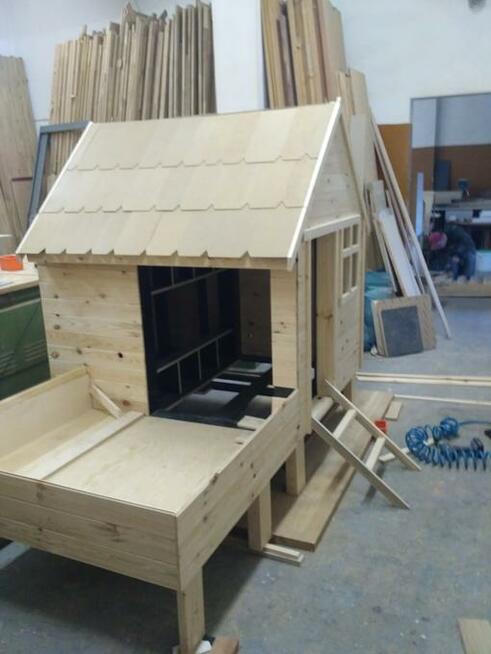 Drewniany domek dla dzieci, domek ogrodowy, malowany,