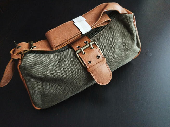 Torebka damska nowa mała materiałowa wygodna różne kolory