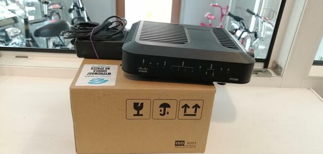 Router Cisco Epc3925 4 porty 1000Mbits 2 Rj11 LOMBARD 585