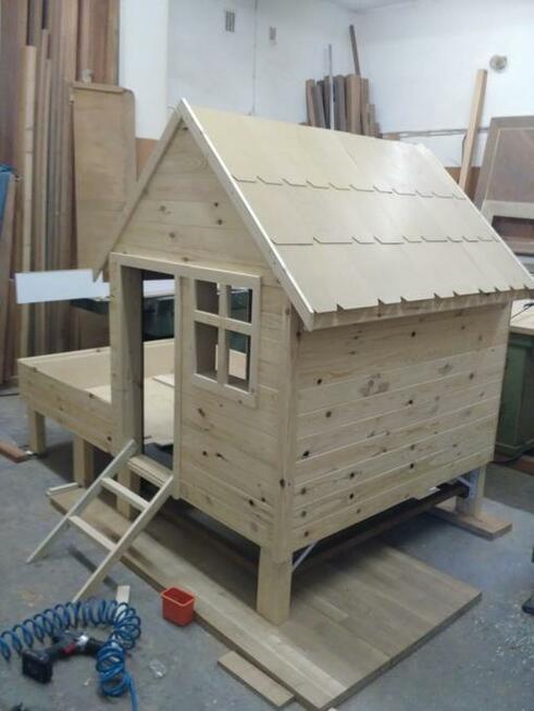 Drewniany domek dla dzieci, domek ogrodowy, malowany,