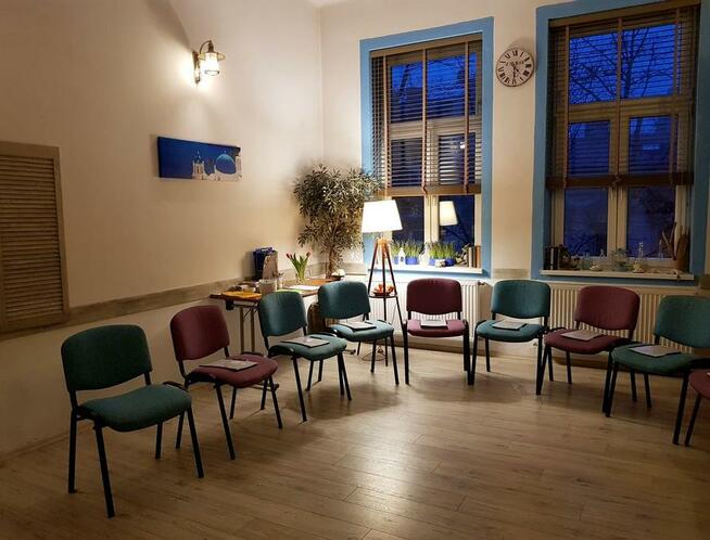 Gabinety i sale dla psychologów, psychoterapeutów, coachów.