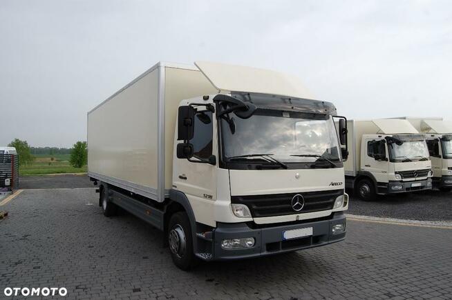 USŁUGI TRANSPORTOWE