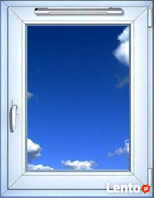 Montaż nawiewników okiennych na zamontowanych oknach