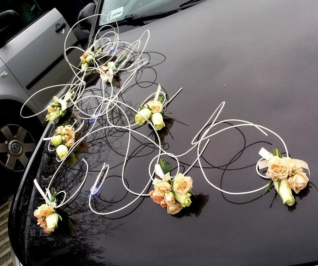 Pracownia Mayya WeddingStory dekoracja auta Lublin