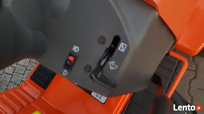 Traktor ogrodowy kosiarka samojezdna Husqvarna LT130 13KM