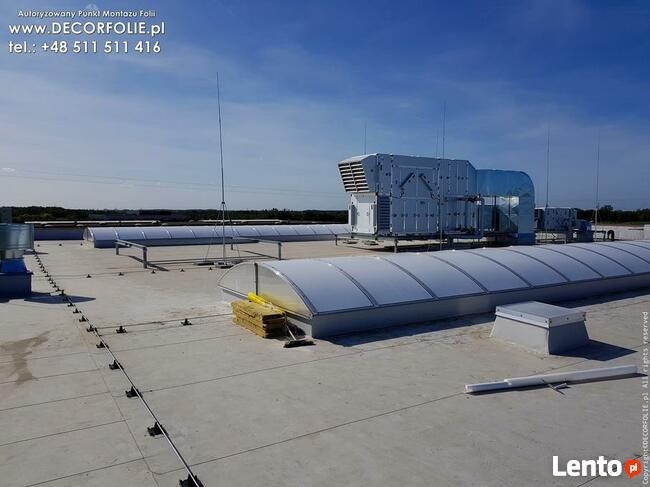 Folia na poliwęglan - oklejanie świetlików dachowych