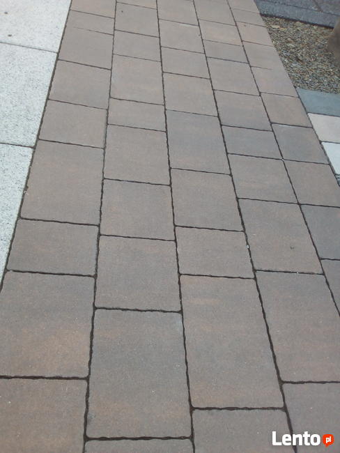 Kostka brukowa z usługą układania z materiałem