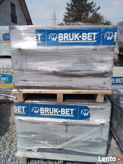 Kostka brukowa z usługą układania z materiałem