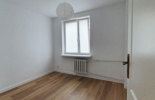 SPRZEDAM MIESZKANIE DWUPOKOJOWE MOKOTÓW UL. KOLBERGA 38m2