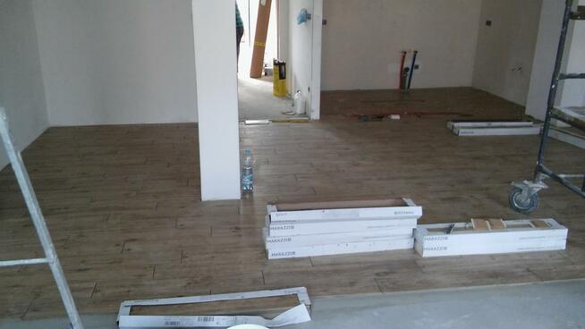 WYKOŃCZENIA WNĘTRZ