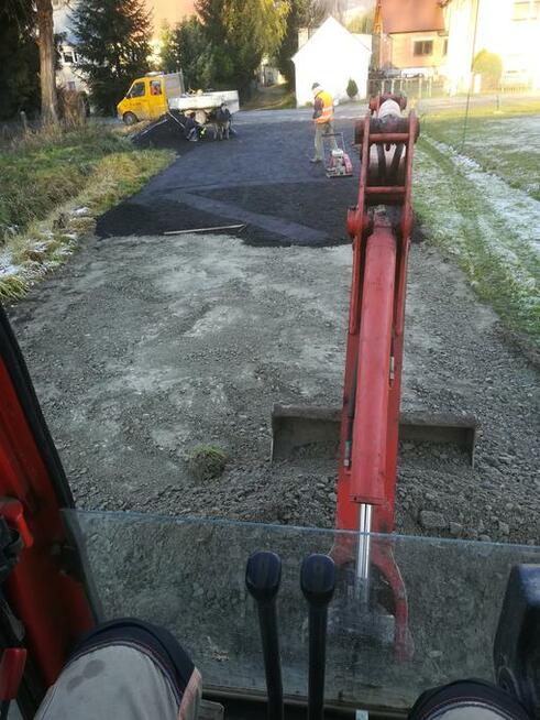 Usługi Minikoparkami , Koparko- ładowarką , Wozidłem 6 t - O