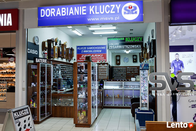 AWARYJNE OTWIERANIE CARREFOUR MINSK MAZ 608 125 142