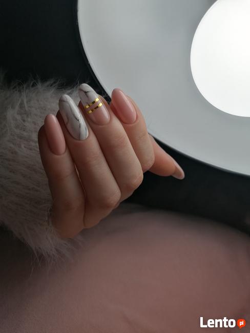 Manicure Hybrydowy Warszawa