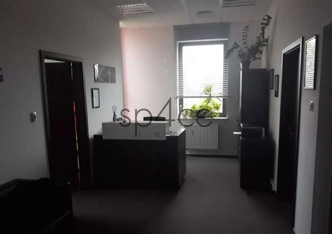 Hala/Magazyn, 2 300 m², Bronisze