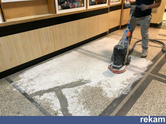 Szlifowanie polerowanie marmuru granitu lastryko renowacja