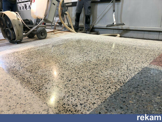 Szlifowanie polerowanie marmuru granitu lastryko renowacja