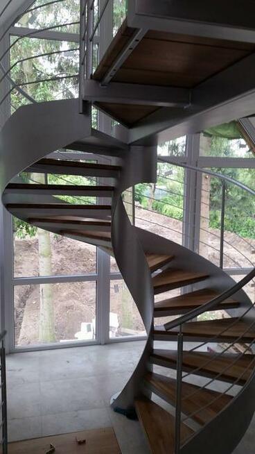 Schody spitalne, schody kręcone