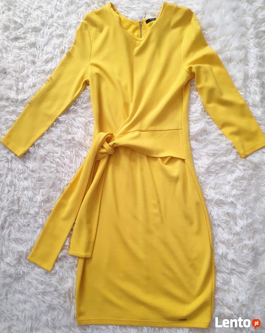 Nowa sukienka MOHITO