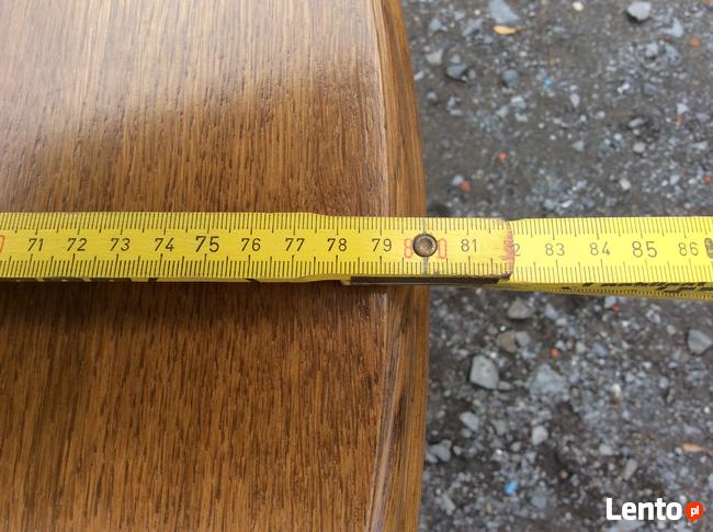 Stół rozkładany z krzesłami