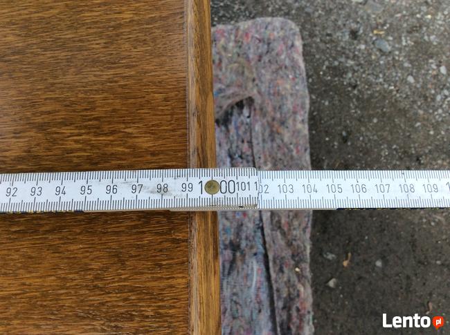 Stół rozkładany z krzesłami