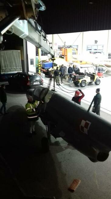 Transport HDS warszawa tir winda naczepa z wózkiem widłowym