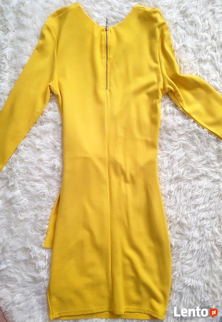 Nowa sukienka MOHITO