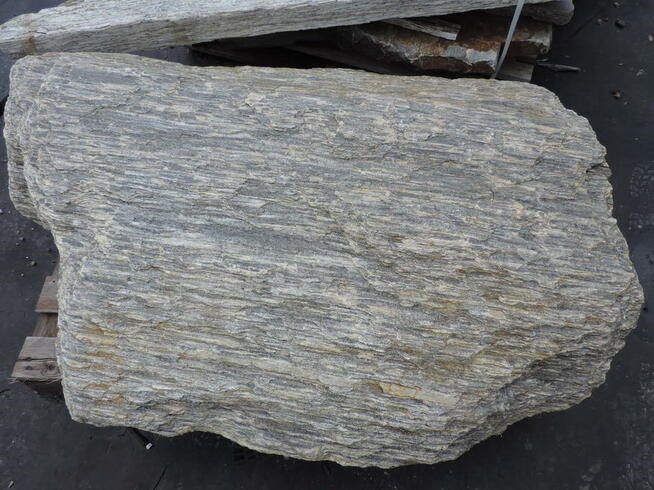 Kamień Kora Kamienna duże głazy ogrodowe kamień do ogrodu